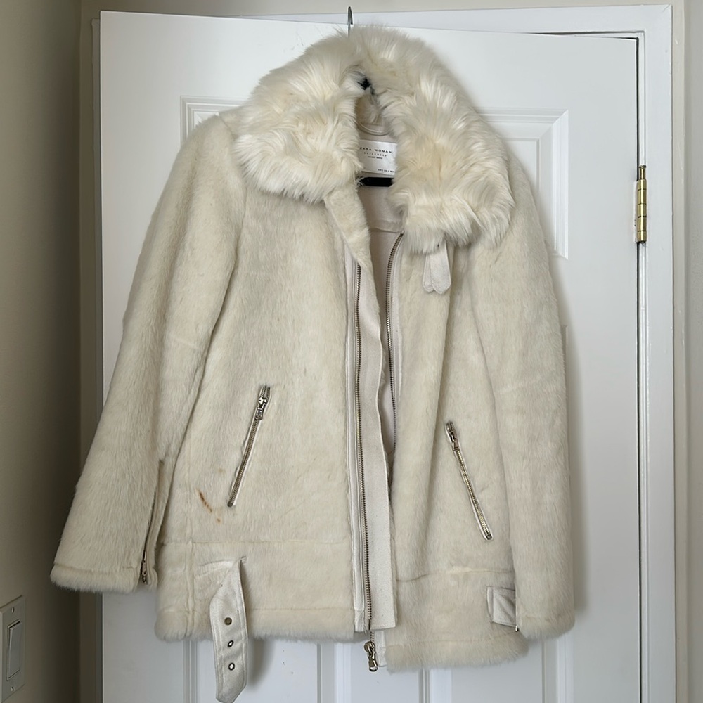 Zara off white faux fur coat